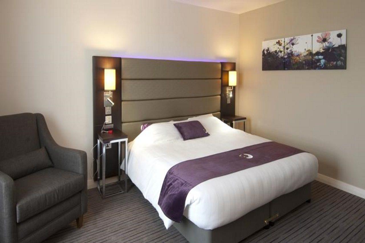 Premier Inn London Greenford Kültér fotó