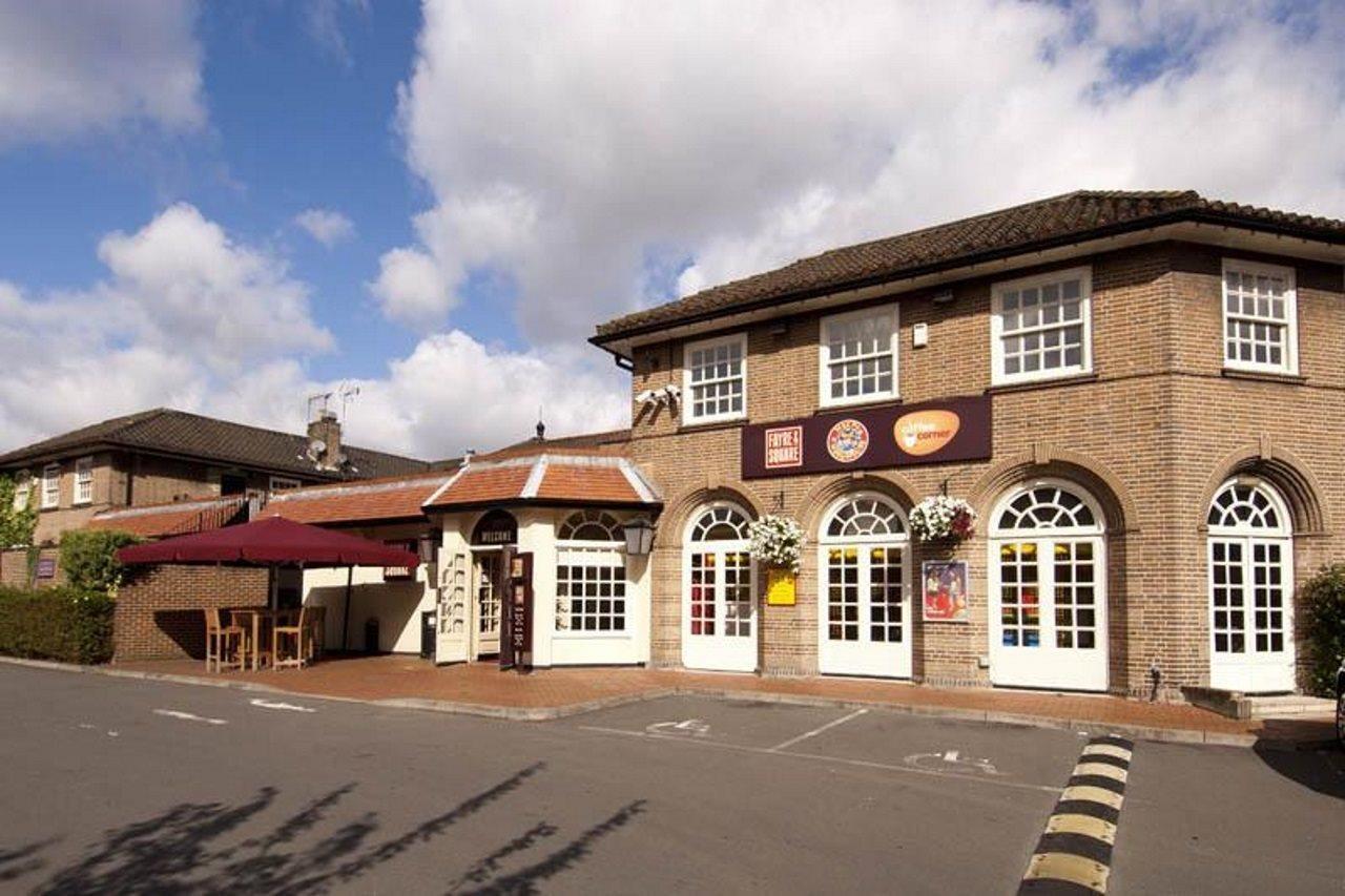 Premier Inn London Greenford Kültér fotó
